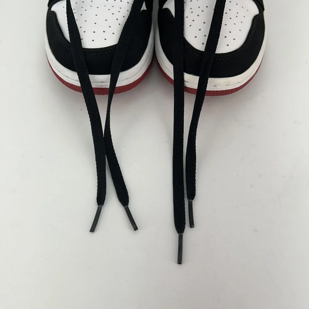 Nike Air Jordan 1 Low Shoes Mens‎ Size 10.5 Black Gym Red Black Toe 553558-116
